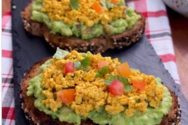 Healthy Recipe: Know How To Prepare Avocado Paneer Toasty