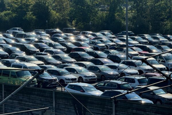 EU car sales at 3-year low in August, EV sales plunge 44%