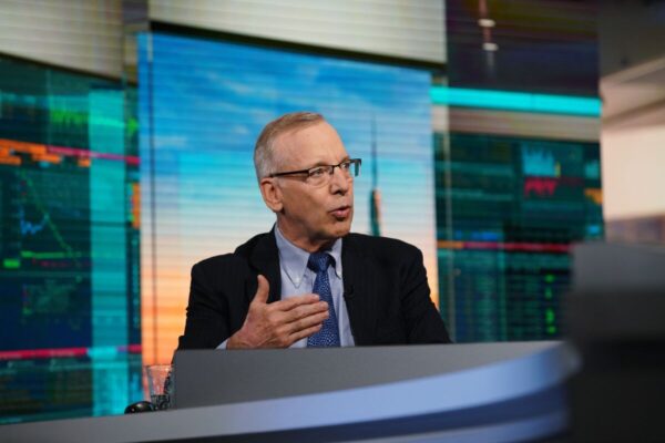 Ex-Fed Member Dudley Sees Case for Half-Point Rate Cut Next Week