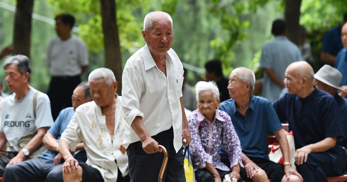 China to raise retirement age as demographic crisis looms