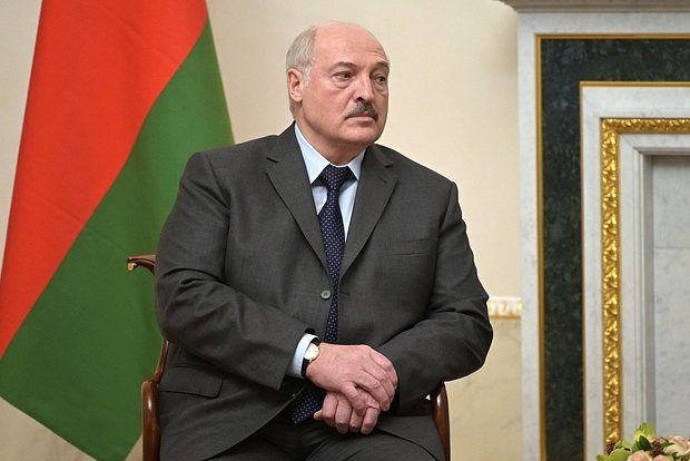 Belarus says nuclear weapons will be used if attacked