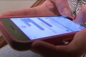 Lakeside Union School District reviews student cell phone policy