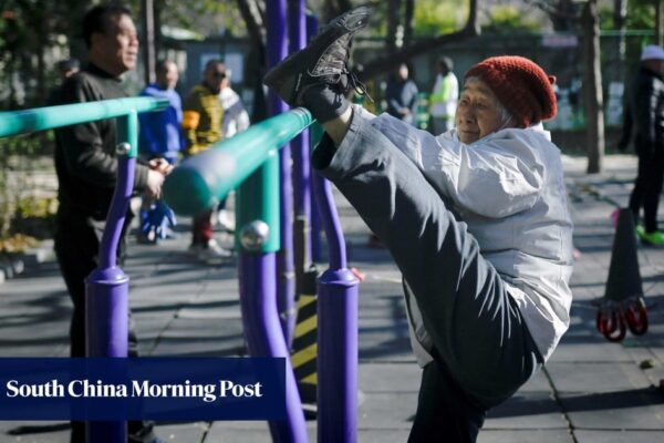 Lawmakers discuss plan to gradually lift retirement age in China