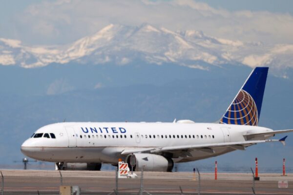 United Airlines cuts deal with Musk's Starlink for in-flight Wi-Fi