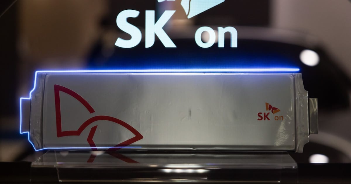 Battery Maker SK On Aims to Cut Jobs as EV Market Slows – BNN Bloomberg