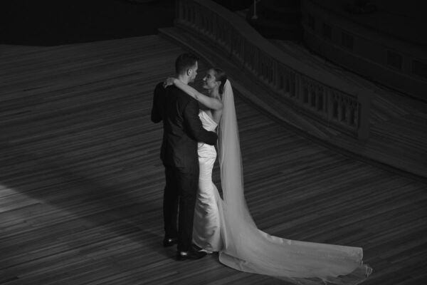 Biohacker asked for date’s health stats before meeting and now they’re married