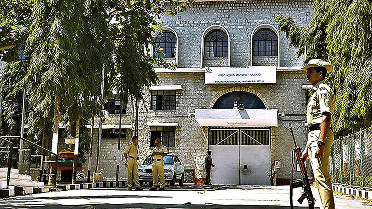 Just days after govt.’s tough message, mobile phones ring again at Central Prison