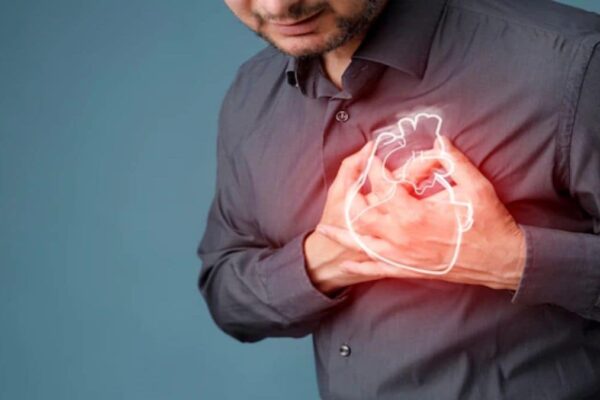 Lifestyle, pollution & mental health linked to rising heart disease among youth  – Firstpost