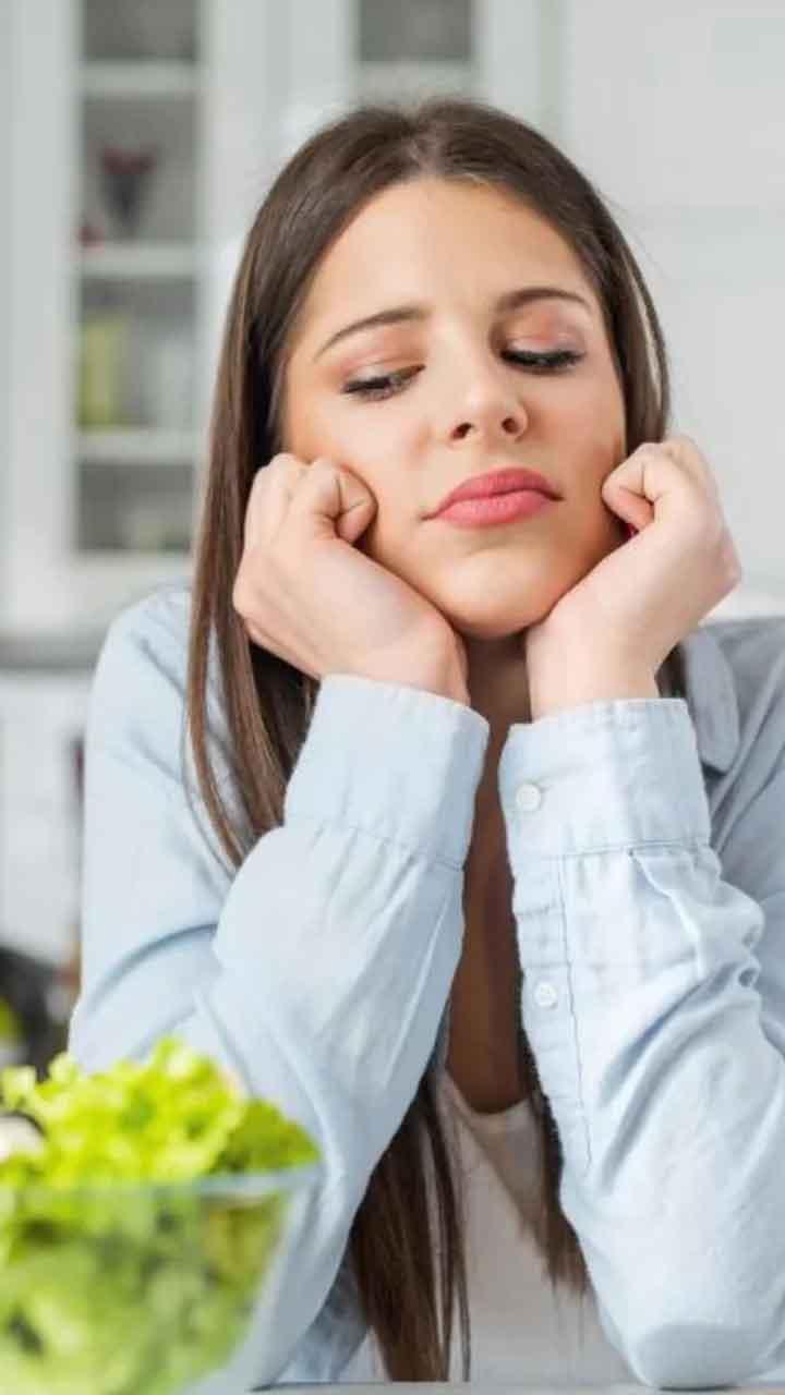 7 Effective Ways to Resist Food Cravings and Stick to Healthy Eating | Web Stories