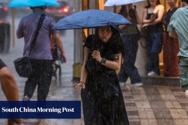 Hong Kong moon-gazers facing isolated thunderstorms for coming Mid-Autumn Festival