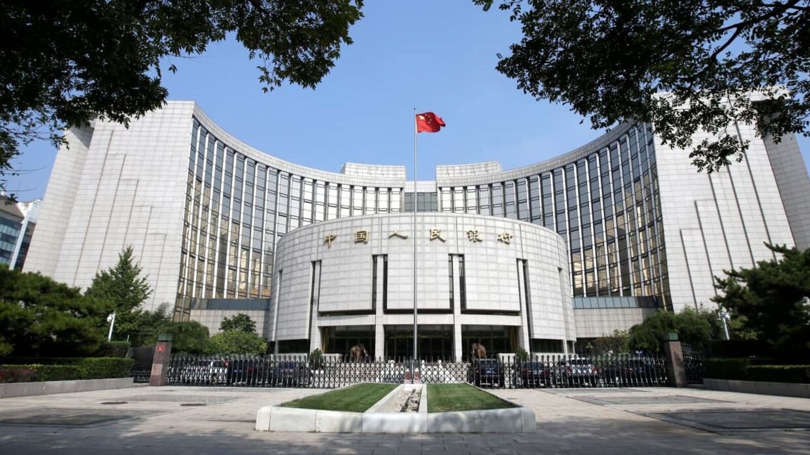China’s central bank announces rate cut, injects liquidity