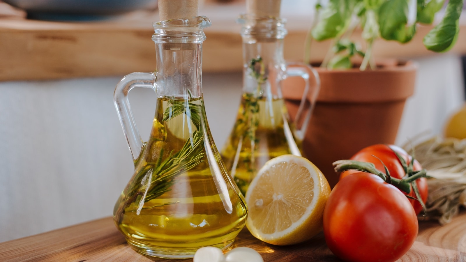 World Heart Day 2024: Expert-backed oils to lower cholesterol and keep your heart healthy | Health