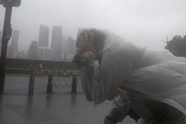 Typhoon Bebinca slams Shanghai, China, sparking evacuation of more than 400,000 people