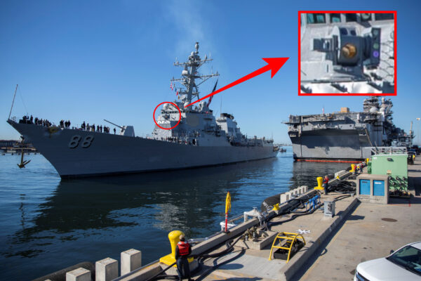 US Navy Destroyer Equips a Laser Weapon