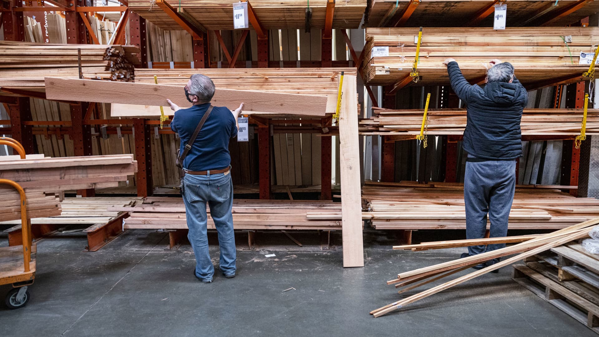 We're buying more shares on the dip in this Fed rate-cut stock tied to housing