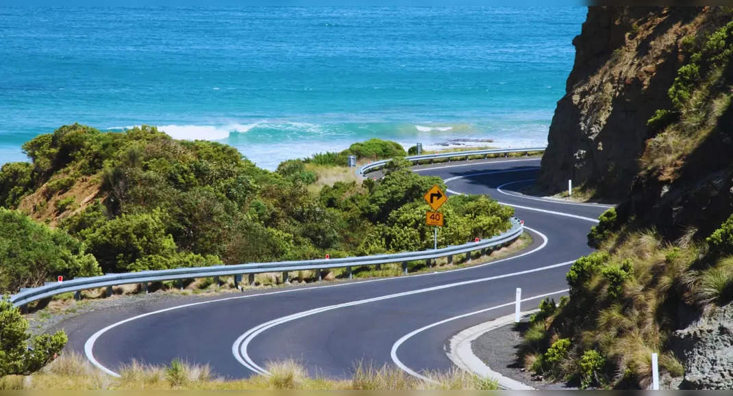 World’s 5 most scenic roads that will take your breath away