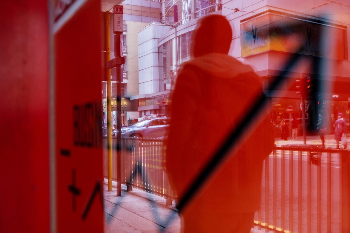 Chinese Stocks Soar More Than 8% in Hong Kong on Stimulus Bets