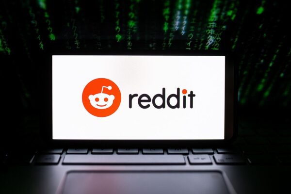 Reddit Stock Soars 38% As Revenue Beats Estimates