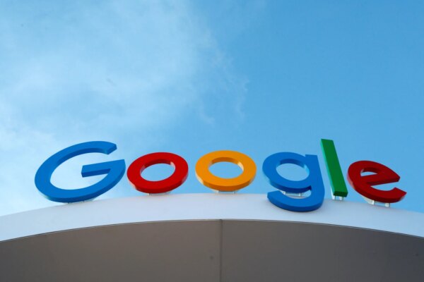 Google ordered to open up Play app store to competition