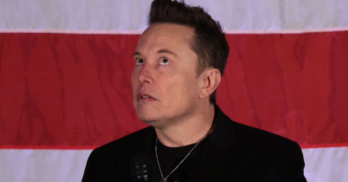 Elon Musk Says ‘Legacy Mainstream Media’ is ‘Actively Encouraging’ Both His and Donald Trump’s Assassination