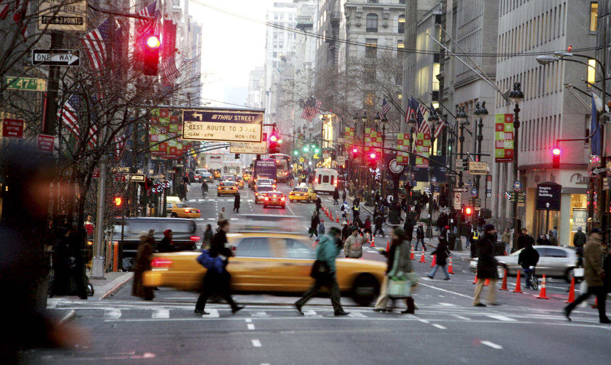 NYC officials envision turning Fifth Avenue into a grand boulevard