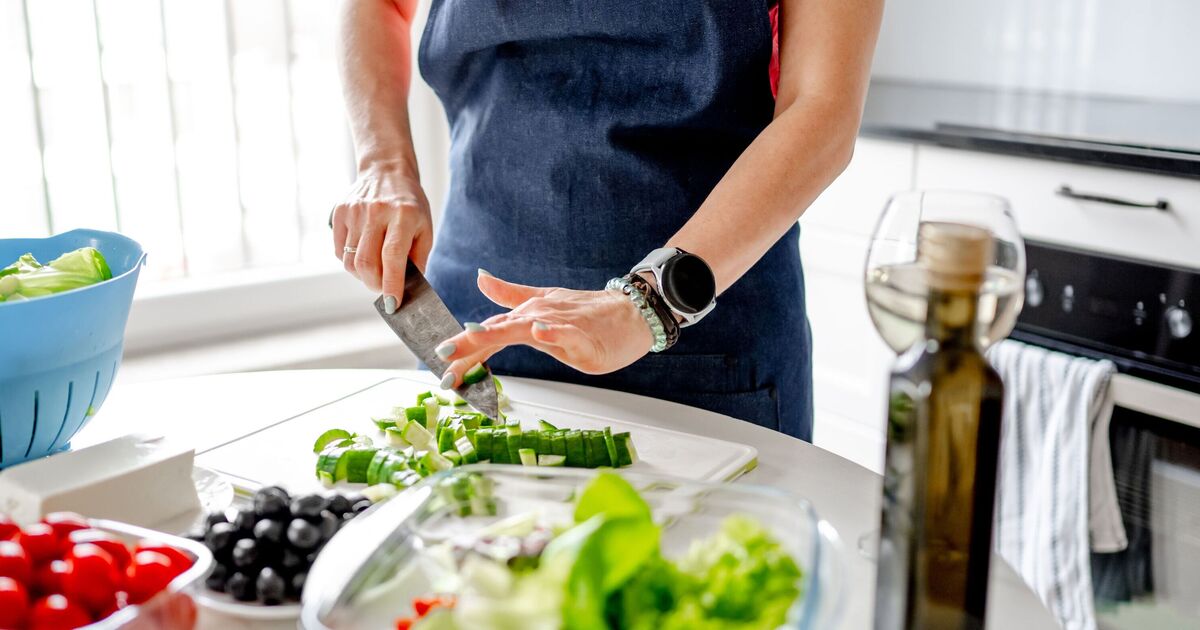 Add three snacks to your diet for natural energy boost, says expert