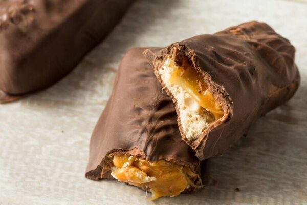 Whip up healthy Twix bars recipe that doesn't require any baking