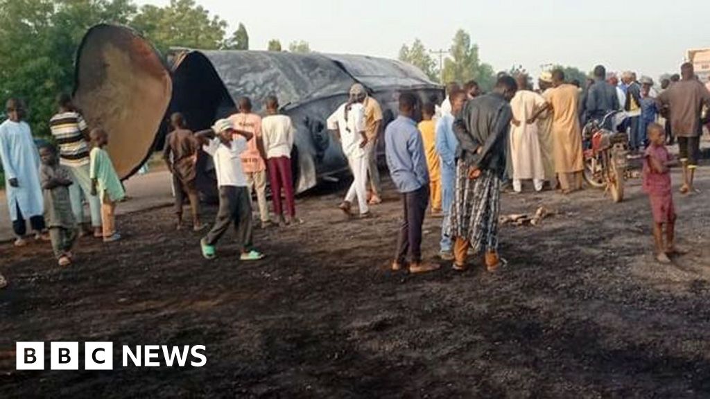 Fire kills 94 people in Nigeria searching for fuel after accident