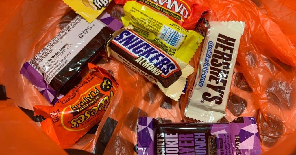 Health expert shares how to balance Halloween candy with healthy eating | Health Watch