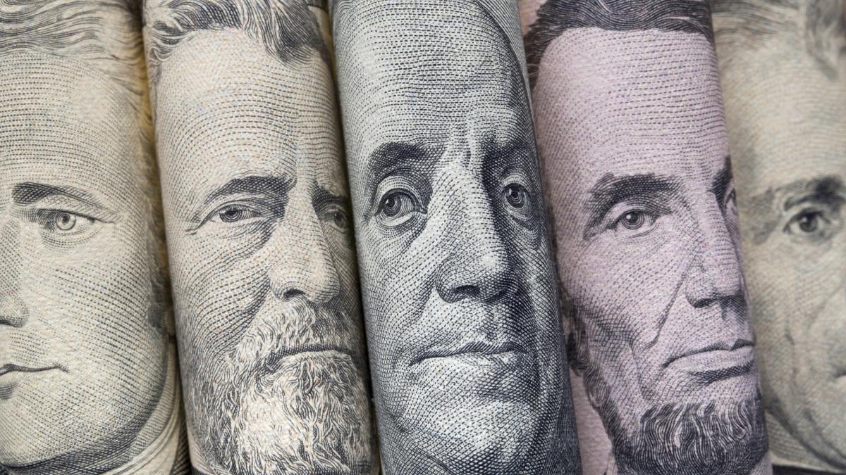 10 Rare Bills Expected To Soar in Value Before the End of 2025