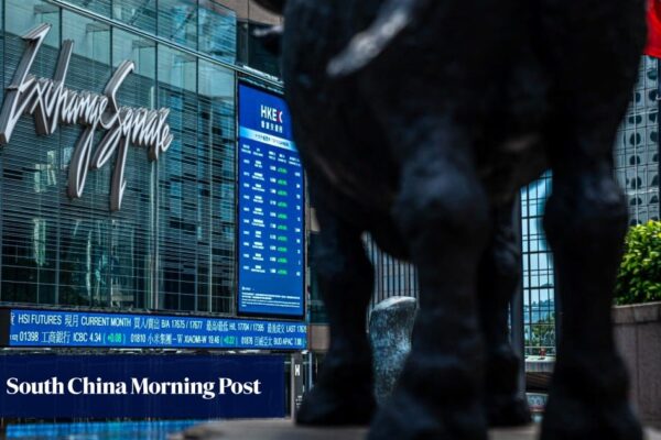 Hong Kong stocks surge; BlackRock turns ‘modestly overweight’ on China shares