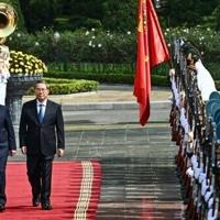 Vietnam, China hold talks on calming South China Sea tensions | News
