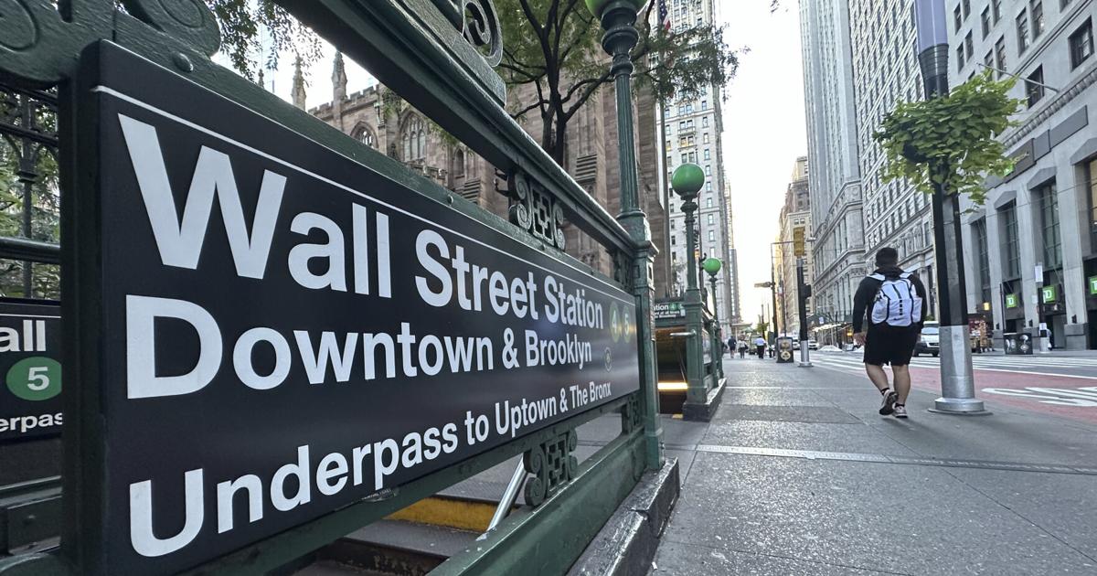 Stock market today: Wall Street flat in early trading, oil prices tumble again on China weakness | National News