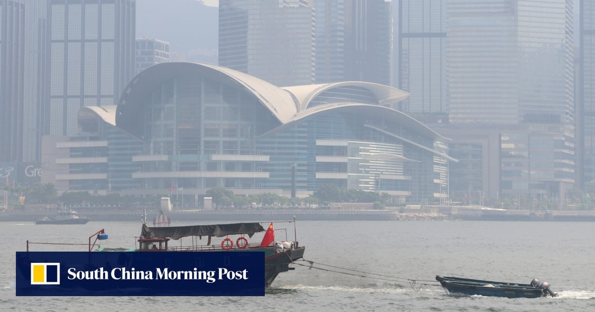 Hong Kong breaks record with late-year ‘very hot weather’ warning