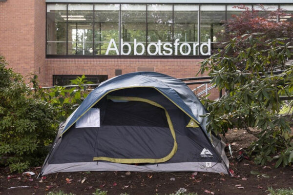 Abbotsford wins ruling allowing it to dismantle city hall homeless camp
