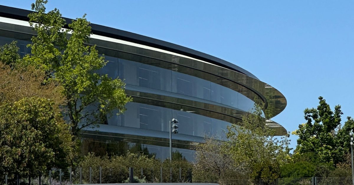 Report: Apple ran 'highly secretive' test of blood glucose app