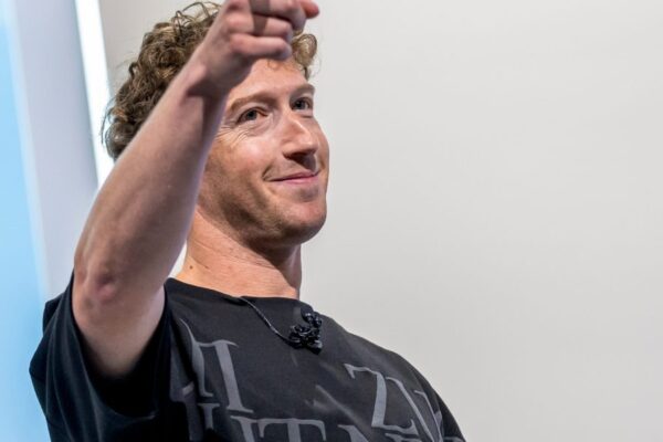 Mark Zuckerberg tops Bezos as world's second richest man