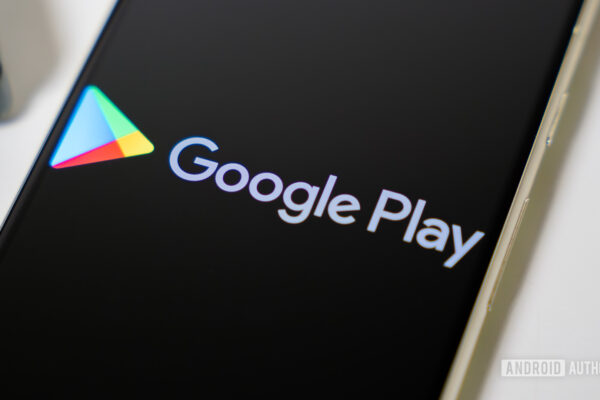 Google Play Store logo on smartphone stock photo (2)