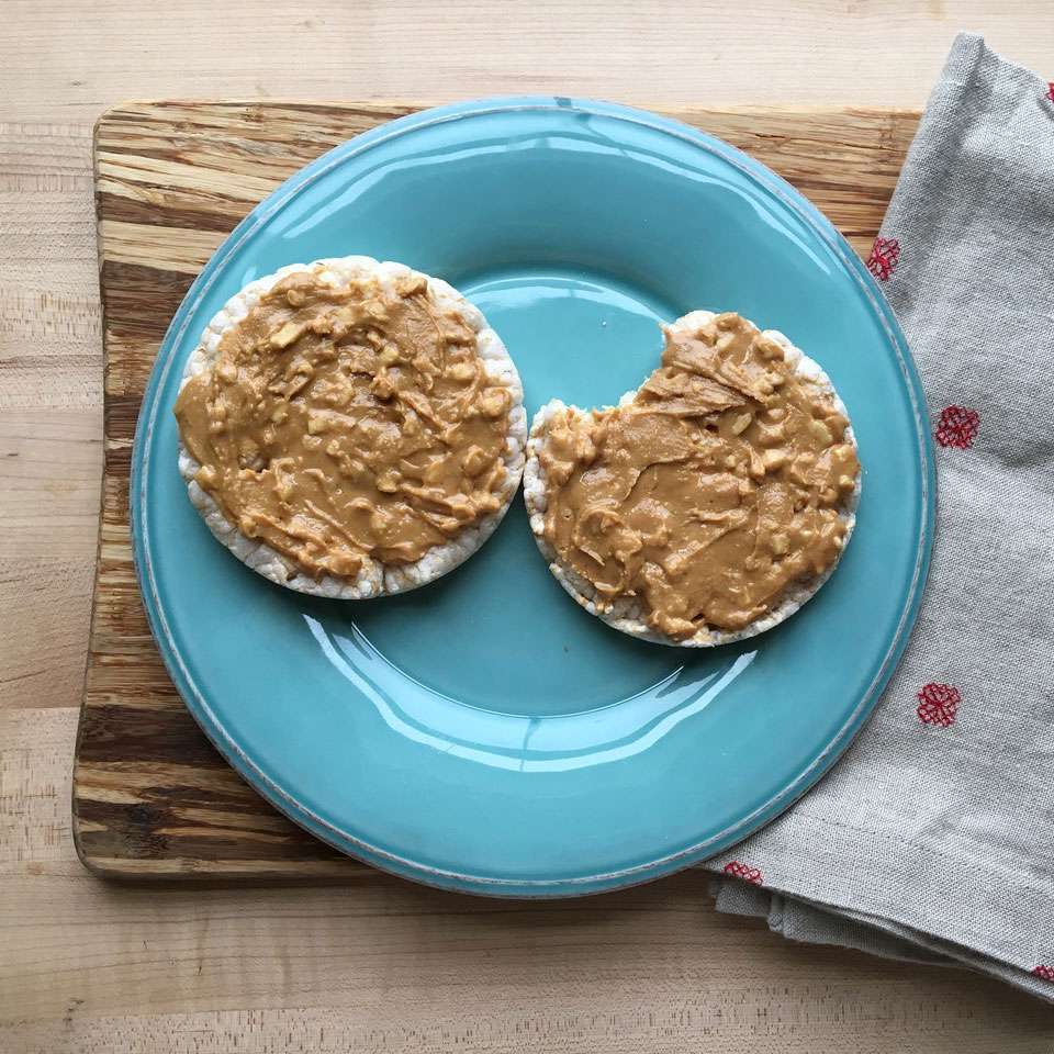 Are Rice Cakes a Healthy Snack?