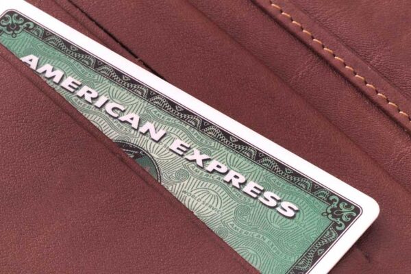 Dow Jones Giants American Express, Procter & Gamble Report Mixed Earnings