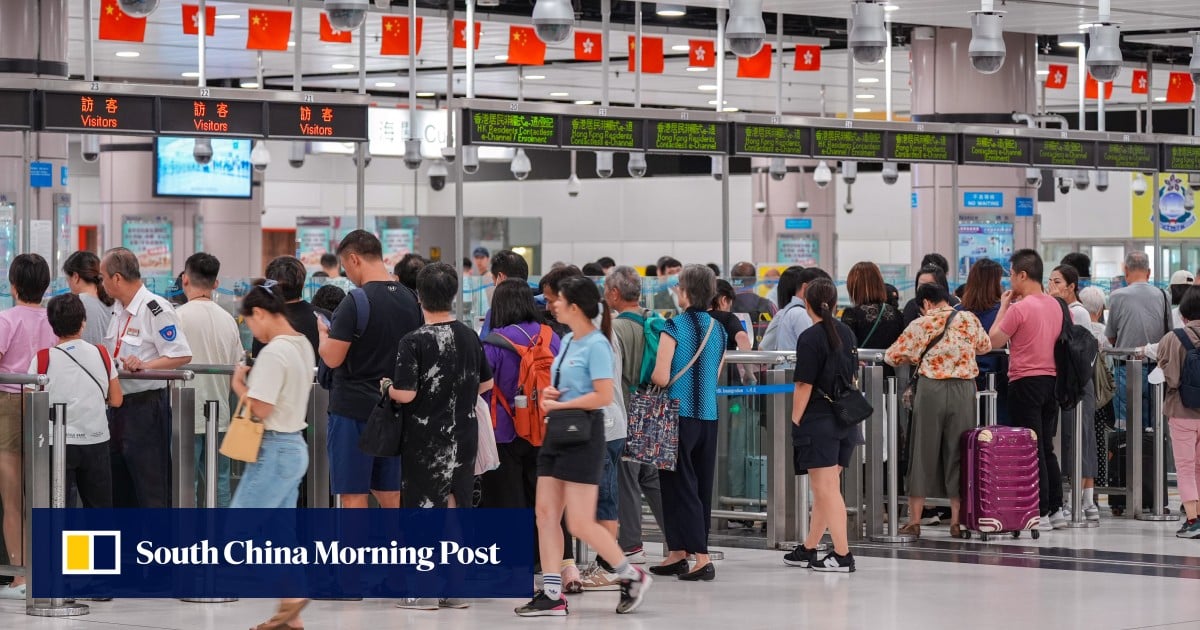 61,000 residents apply for Hong Kong document needed for 5-year mainland China travel permit