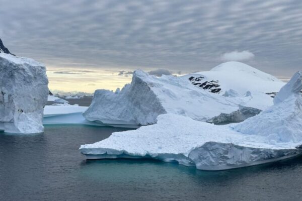 Majestic icebergs, many of them formed by glaciers that are tens of millions of years old, are a ma...