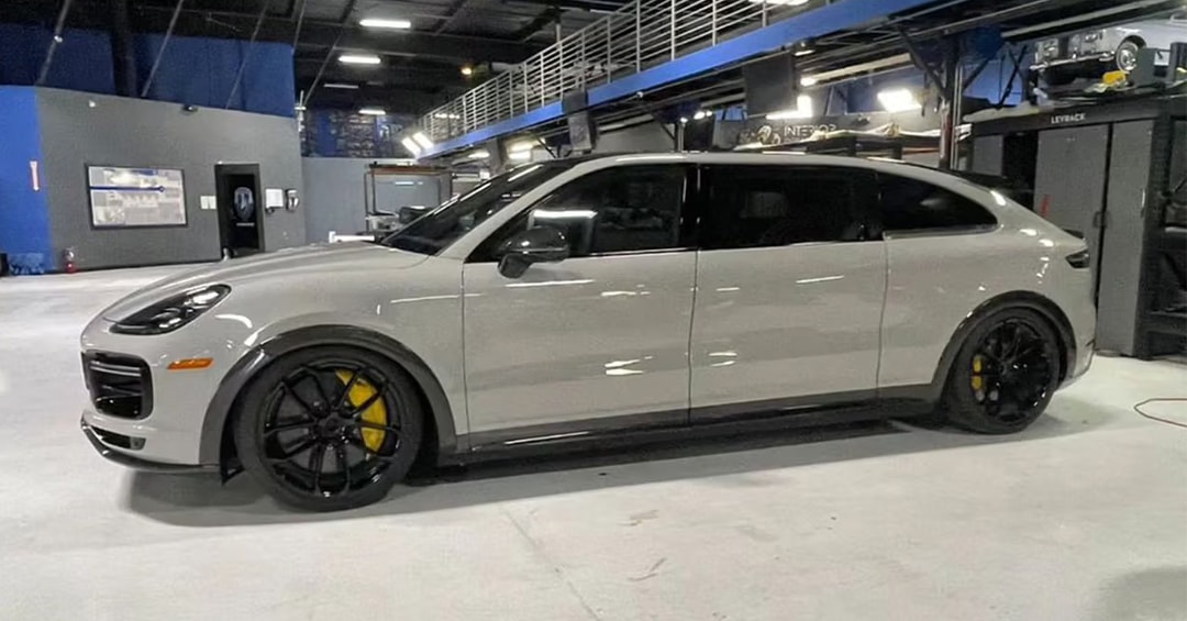 Mark Zuckerberg 展示其最新 Porsche Cayenne Turbo GT 定製車款