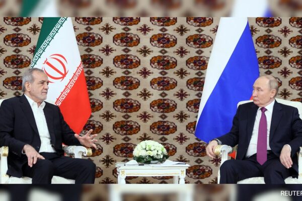 Putin, Iran's Pezeshkian Strengthen Economic Ties, Eye Strategic Partnership