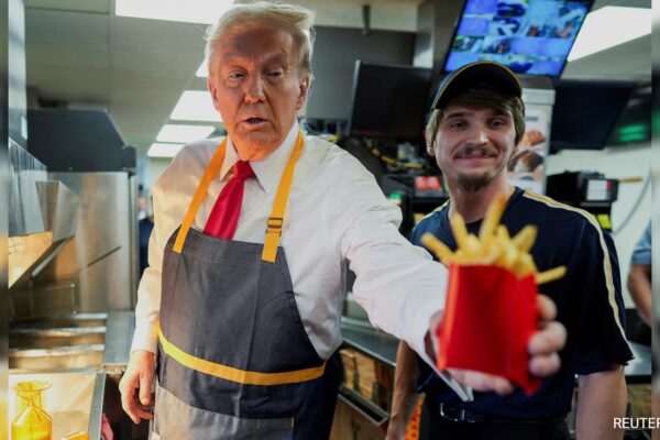 Donald Trump Turns Chef At McDonald's, Says "Worked More Than Kamala Harris"