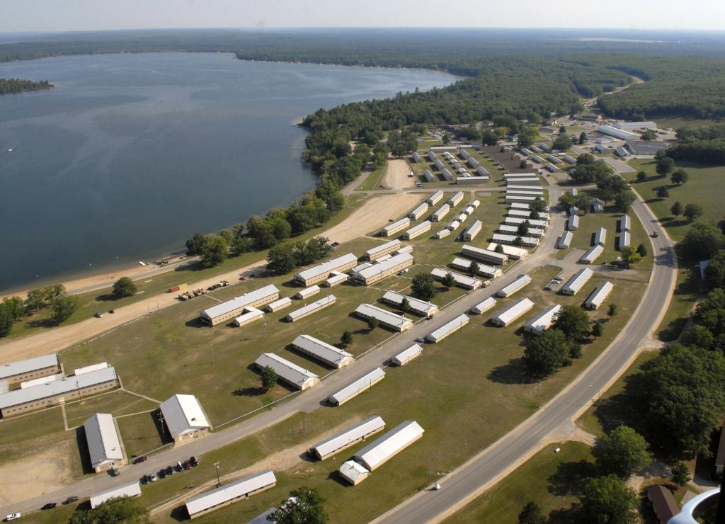 Chinese nationals charged with covering up visit to US military site