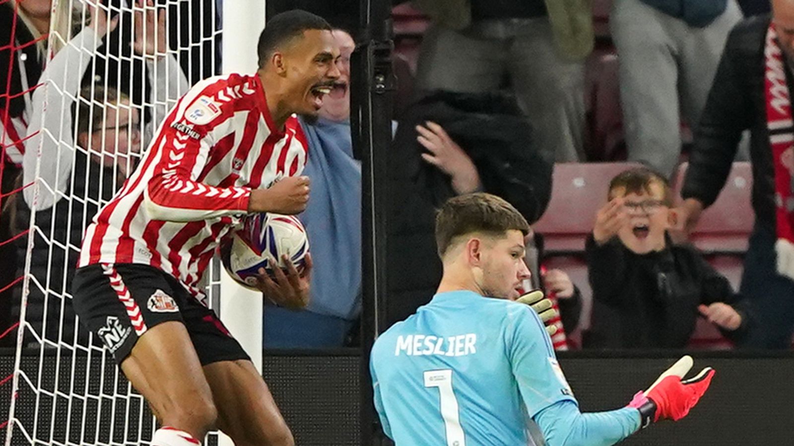 Sunderland 2 - 2 Leeds