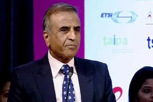 Sunil Bharti Mittal At NDTV World Summit Sunil Bharti Mittal At NDTV World Summit