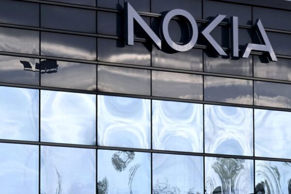 Nokia's US shares rise after T-Mobile says no plans to stop partnership