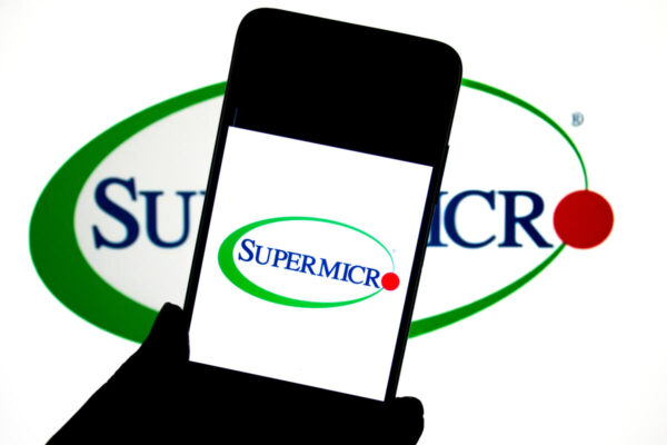 Super Micro stock surges as company files plan to avoid Nasdaq delisting